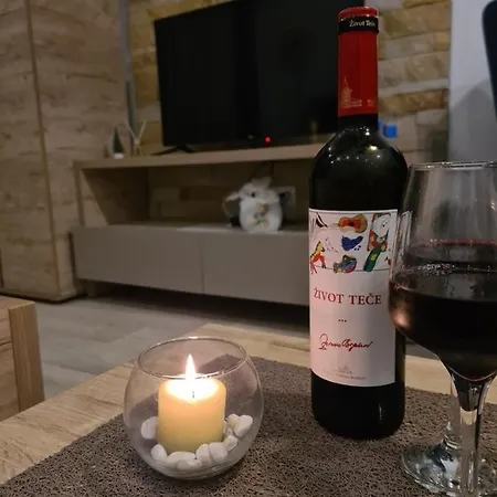 Apartman Pahulja - Milmari