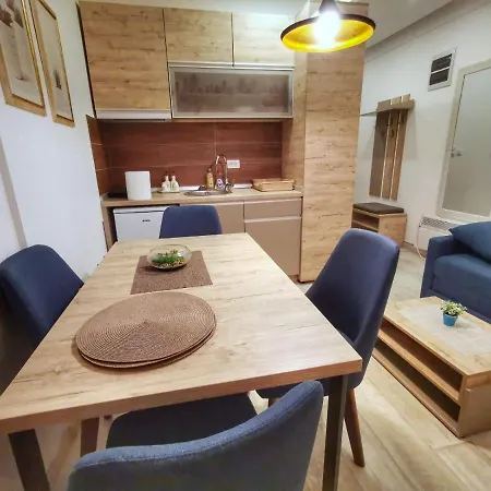 Apartament Pahulja - Milmari